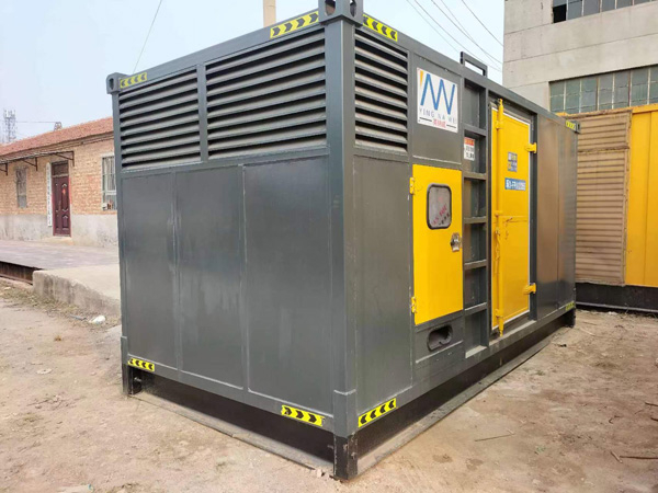 邯山进行柴油发电机组电瓶性能测试时，有哪些注意事项？